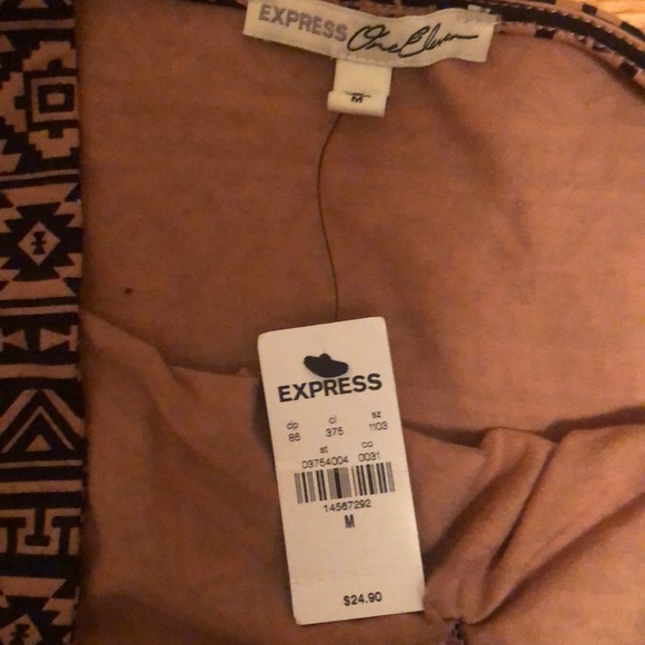 Express top - Picture 3 of 5